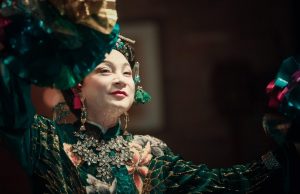 hầu đồng